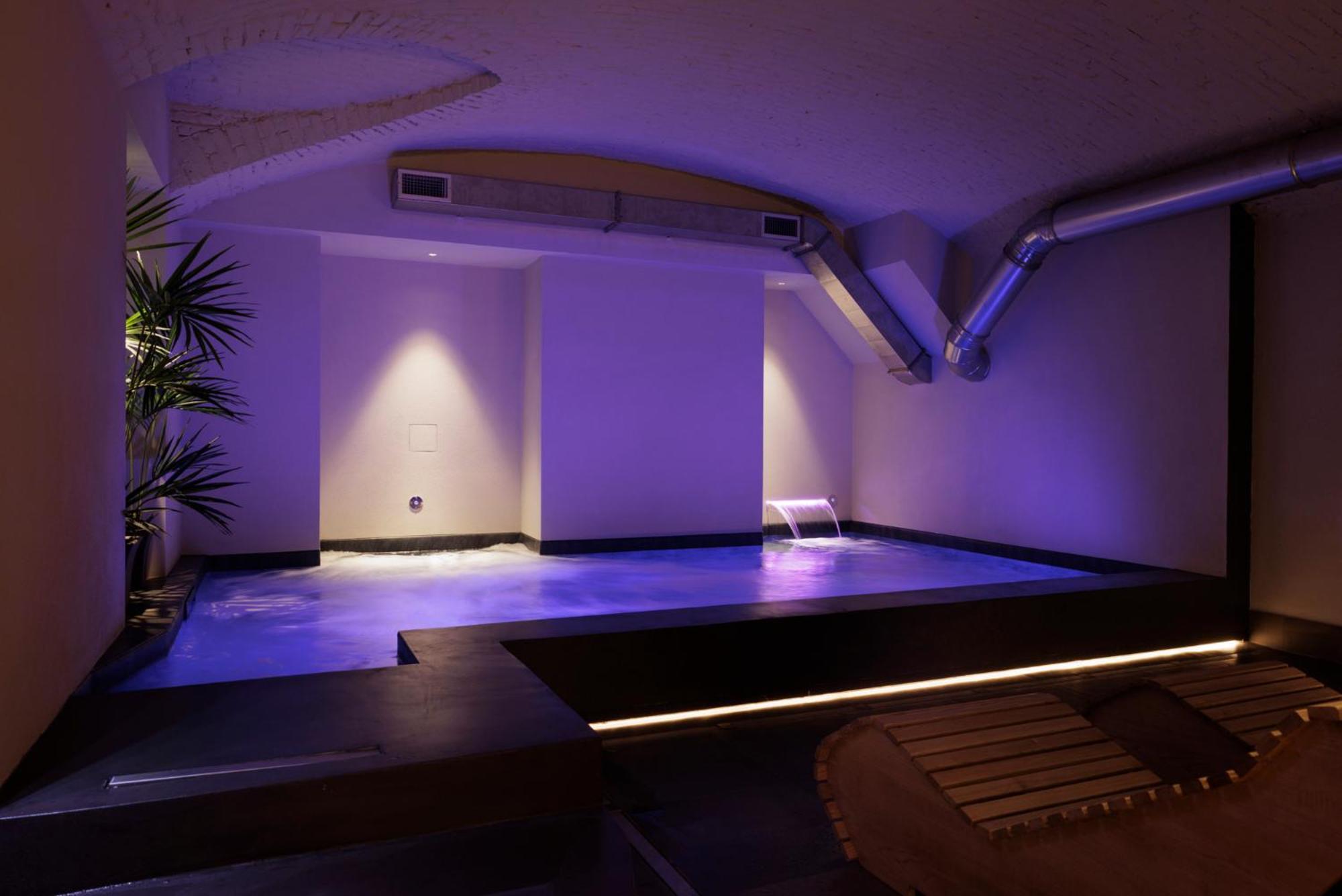 Palazzo Bellezia Luxury & Bed & Breakfast Torino